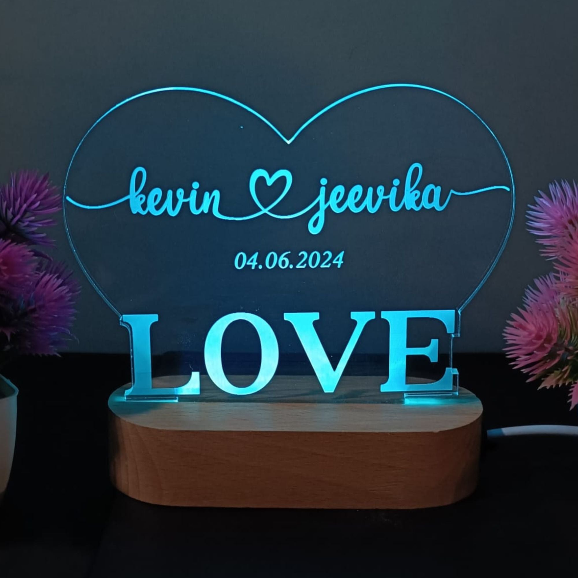 Shayona Personalized LED Heart Lamp – Custom Name & Date Engraved Night Light