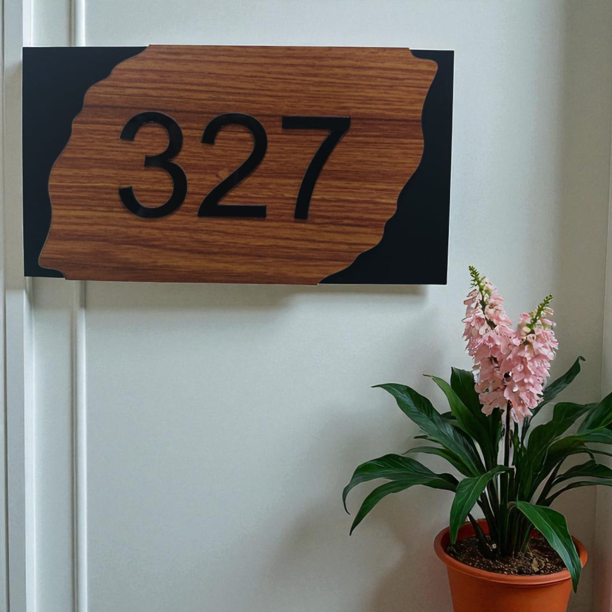 Personalized House Name Plate | Custom Home Address & Family Name Sign | Modern Gate Plaque
