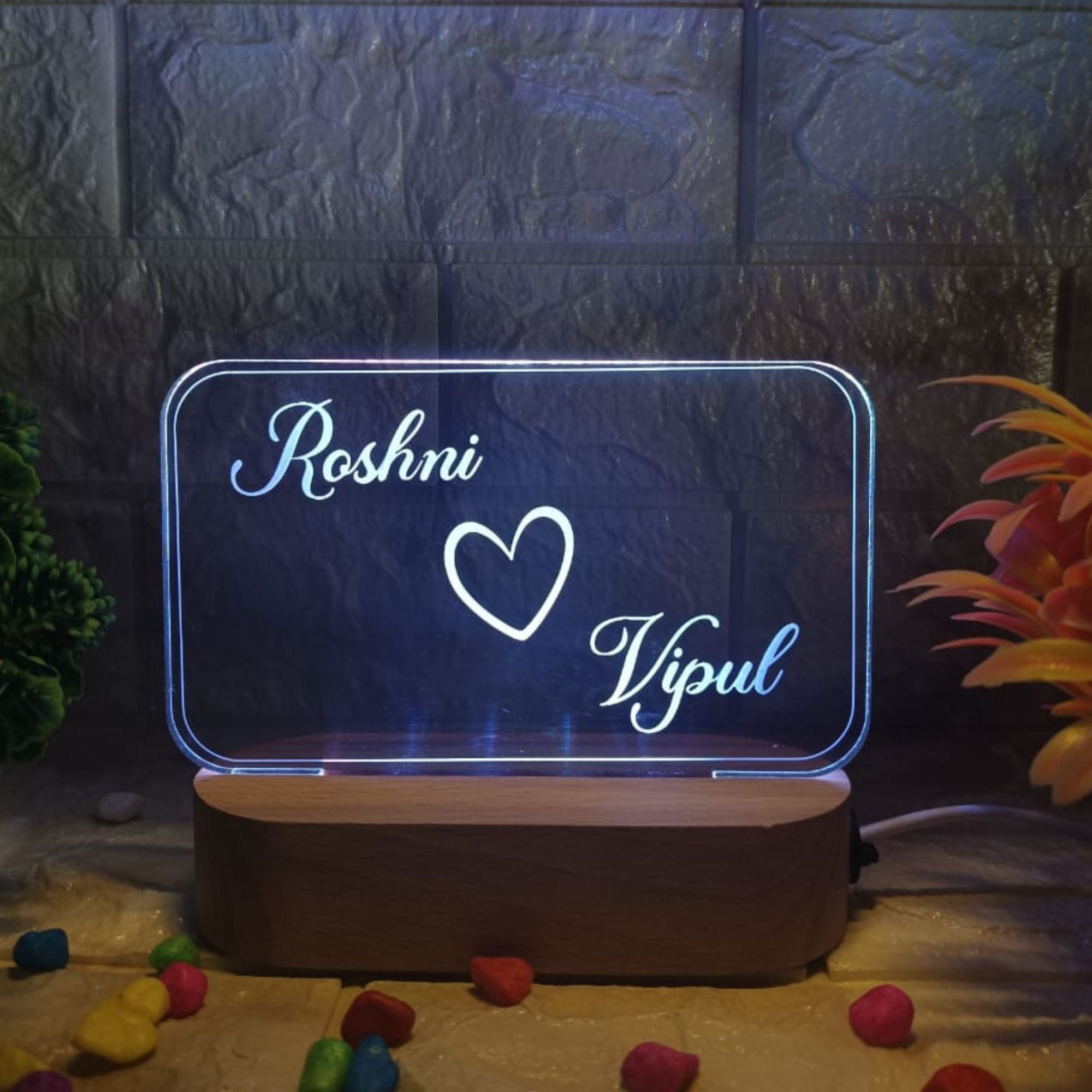 Shayona Personalized LED Acrylic Night Lamp – Custom Name Engraving