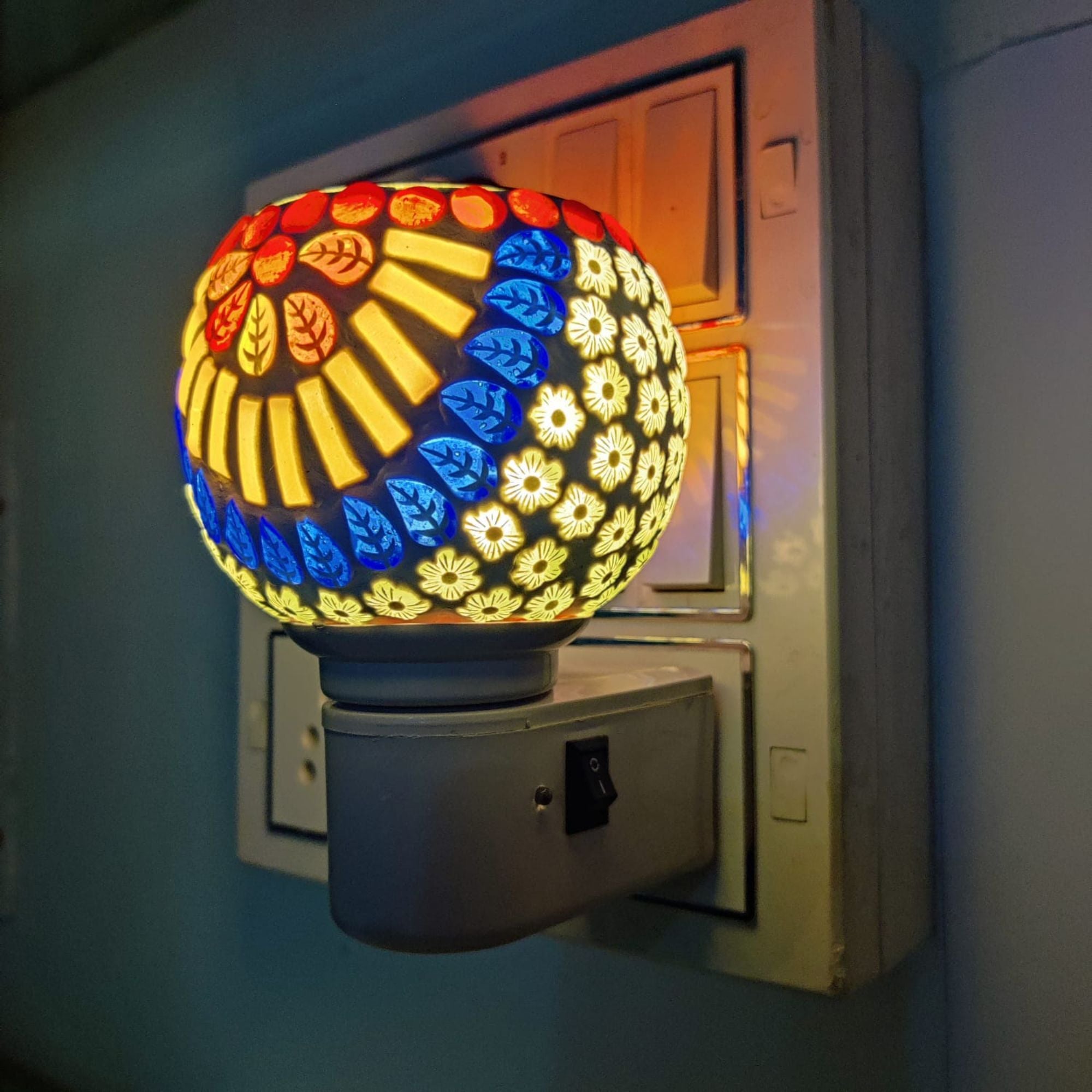 Shayona Kapoor Dani Night Lamp with Burner for Fragrance with Switch On/Off Electric Home Fragnance Lamp with for Home, Office, Living Room