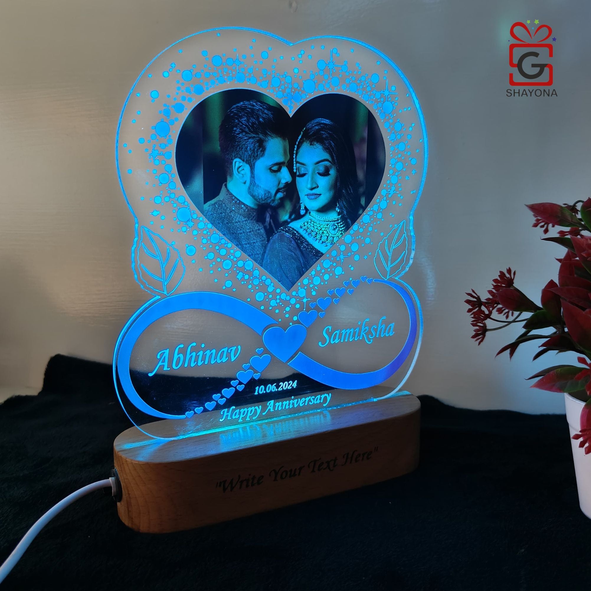 SHAYONA Acrylic 3D LED Photo Lamp, Personalized Heart Shape, Digital UV Printed Photo, Anniversary Gift for Couples, Wife, Husband, Parents, Customized Photo, Name and Date,Multicolor 28CM