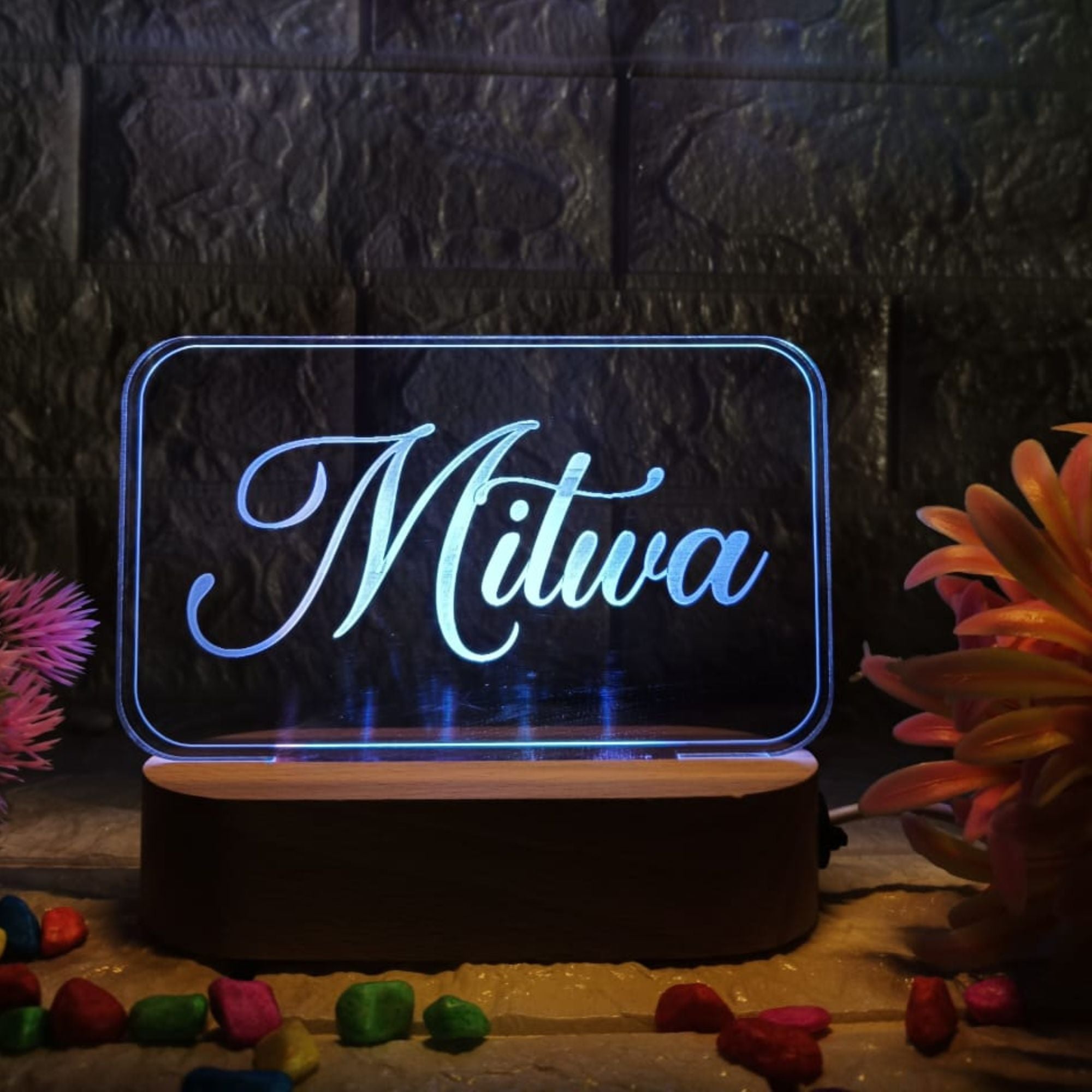 Shayona  3D Illusion Personalized LED Lamp for Couples