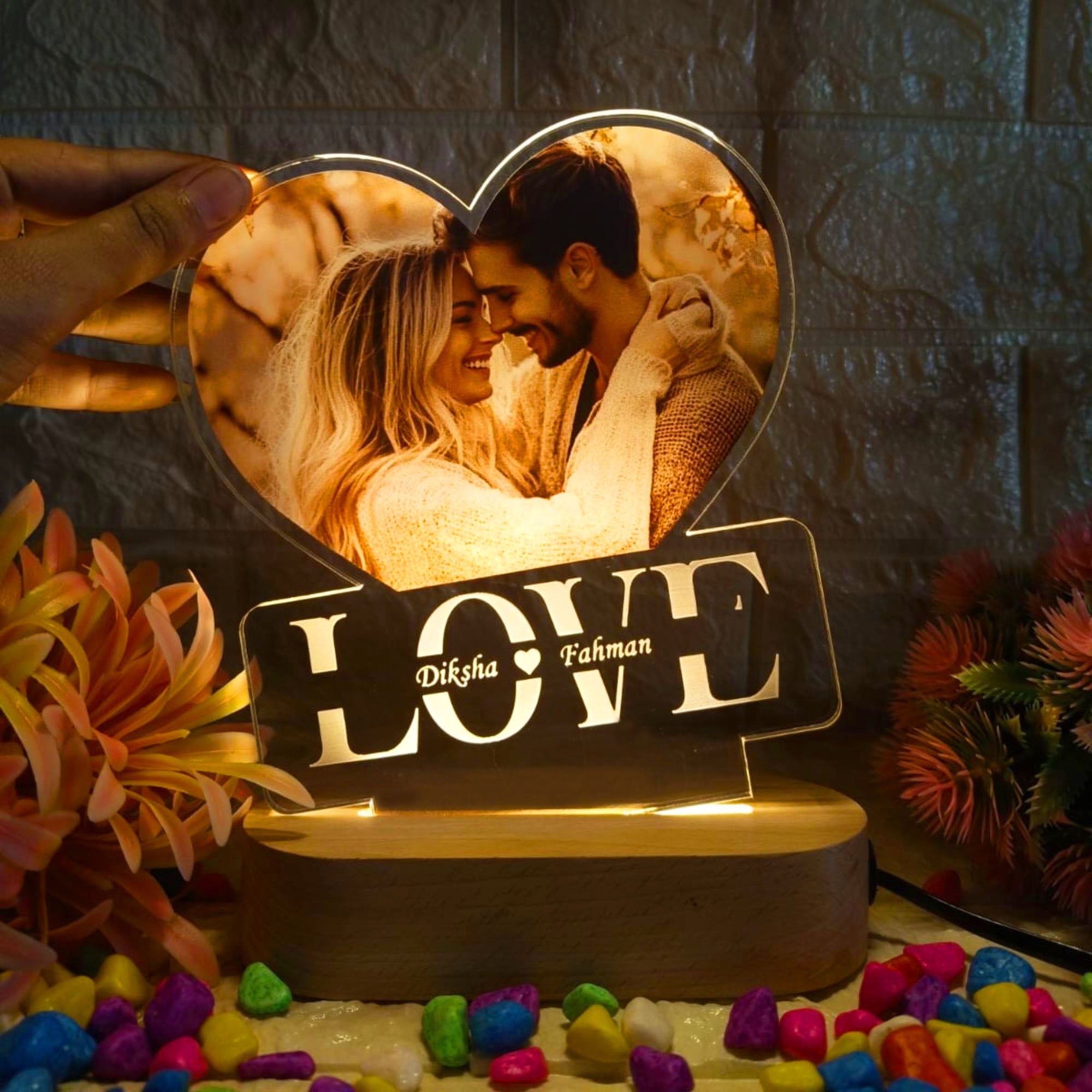 Shayona Personalized Heart-Shaped LED Photo Lamp with Names | Custom Romantic Night Light Gift for Couples | LOVE Acrylic Table Lamp for Anniversary, Birthday, Valentine's Day
