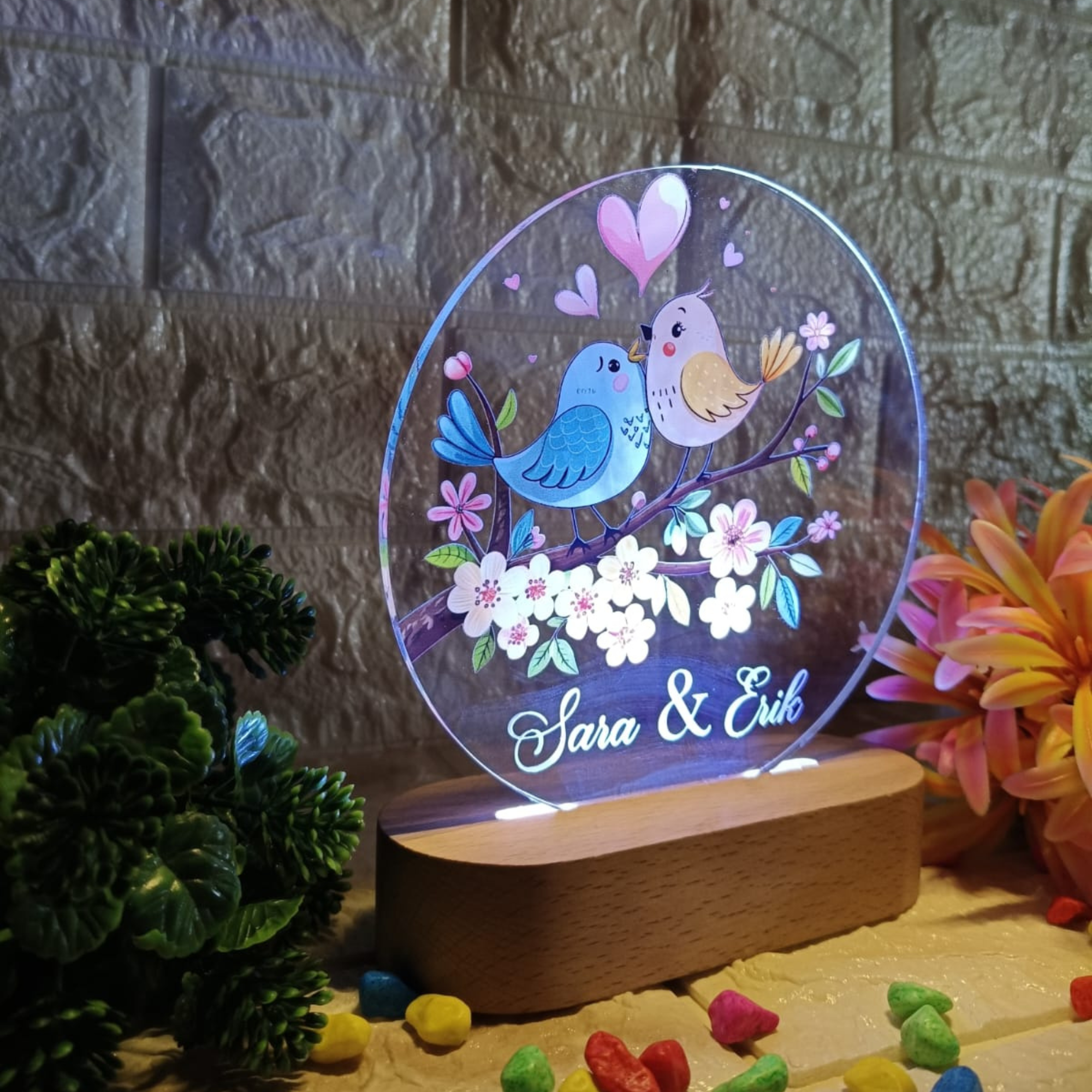 Shayona Personalized LED Acrylic Night Lamp with Love Birds Design | Custom Names Gift for Couples, Anniversary, Valentine's Day