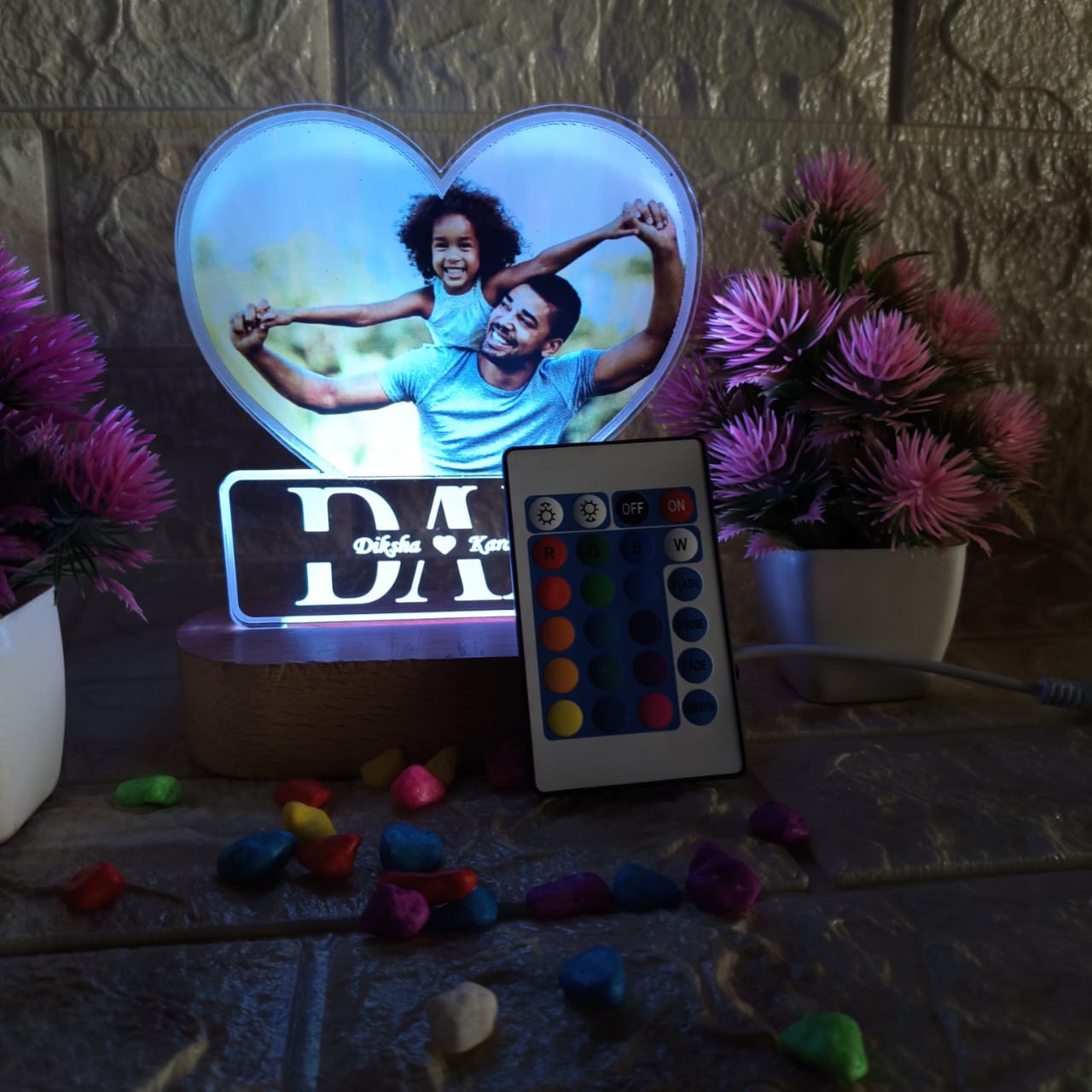 Personalized LED Acrylic Lamp with Photo & Names – Heart Shape "DAD" Gift for Father, Birthday, Anniversary, Father’s Day