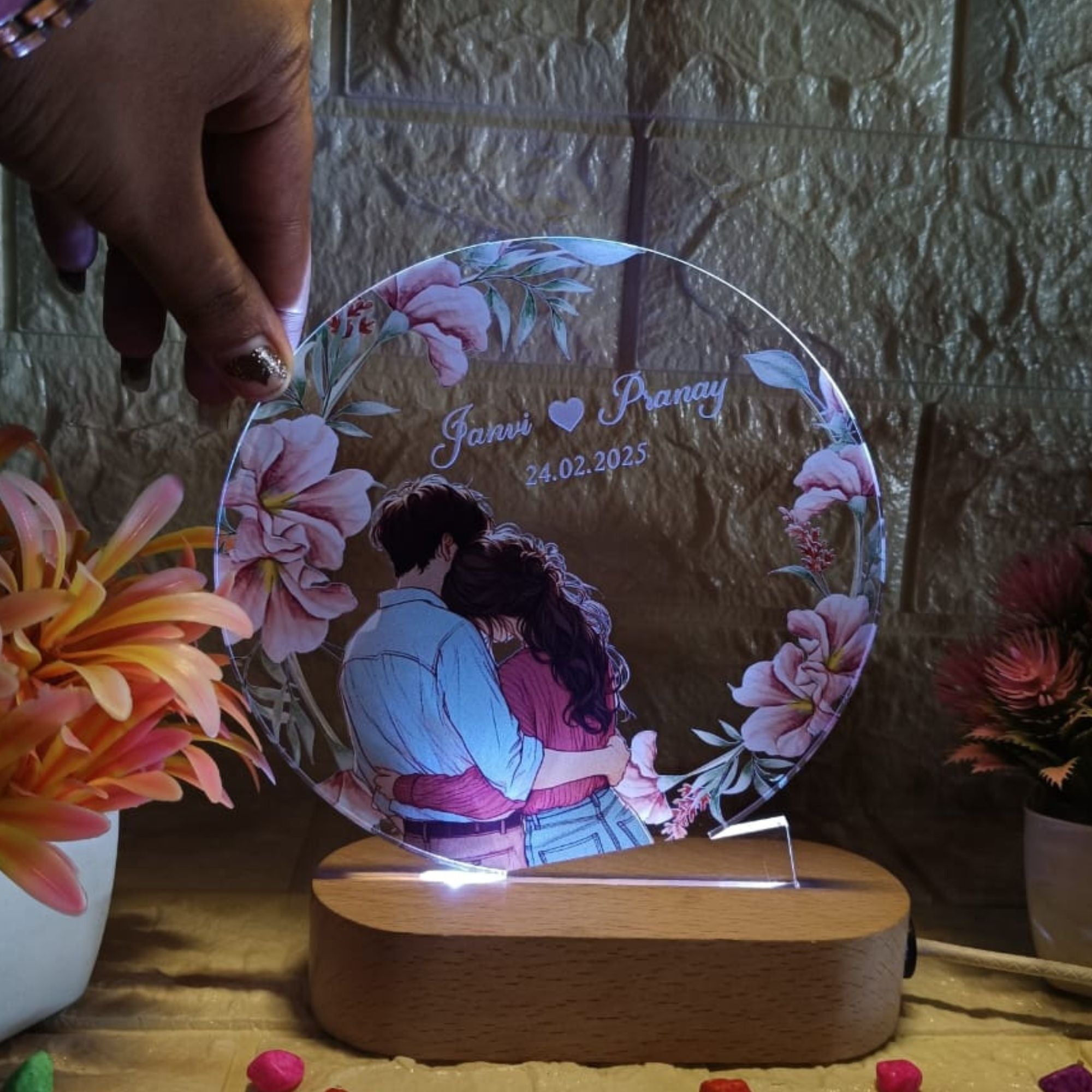 Shayona Personalized LED Round Acrylic Lamp for Couple | Custom Name & Date | Romantic Gift with Wooden Base