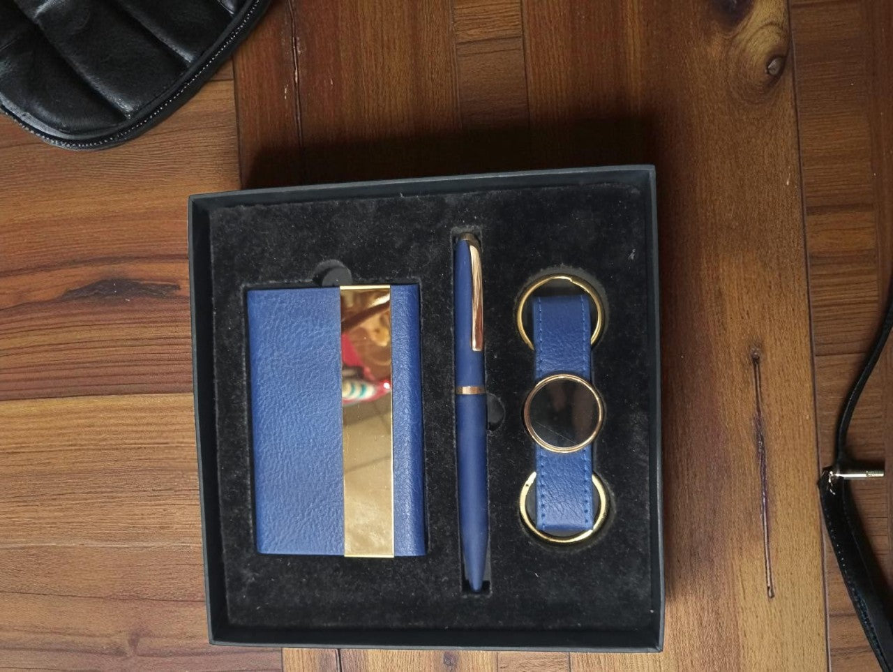 Shayona Combo Gift Set with Cardholder, Pen and Metal Keychain Gifting Products For Office