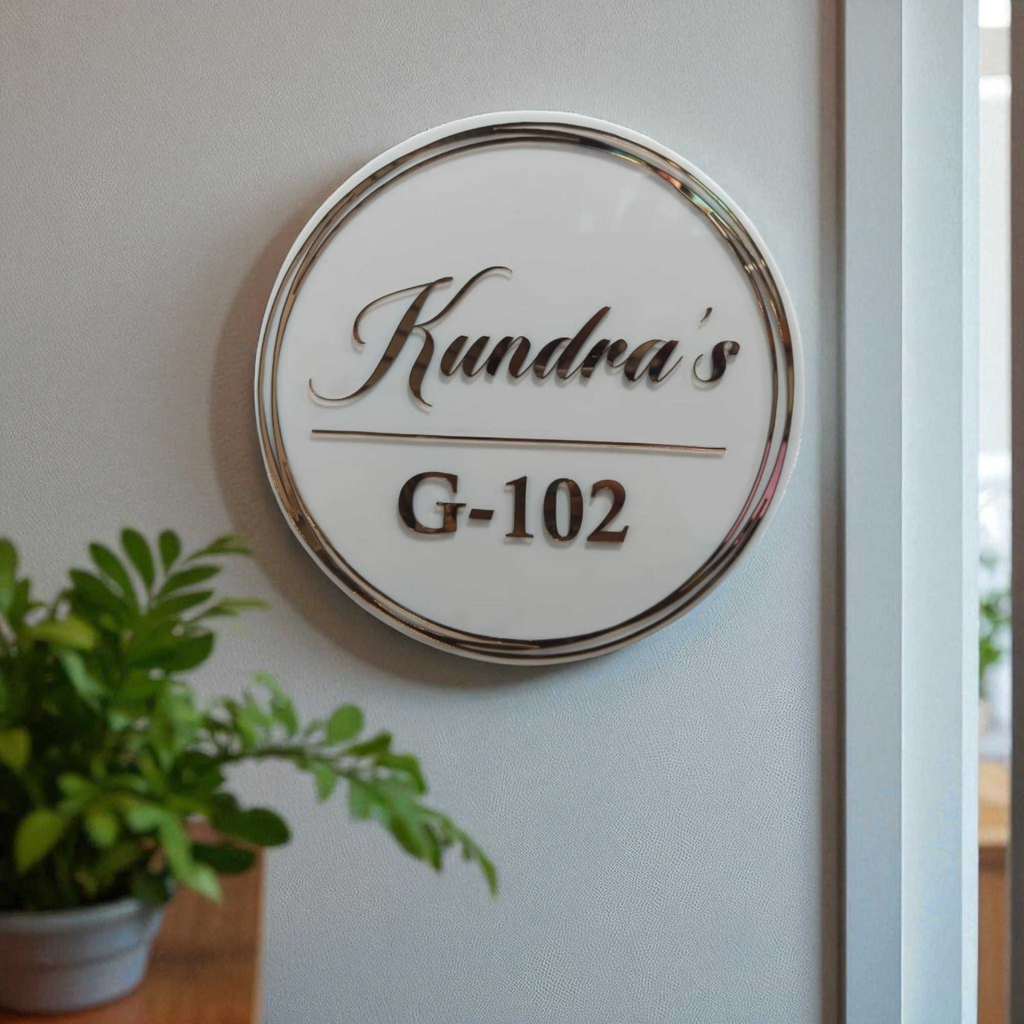 Shayona Customized Round White Acrylic Name Plate with 3D Silver Letters & Chrome Border for Home/Flat