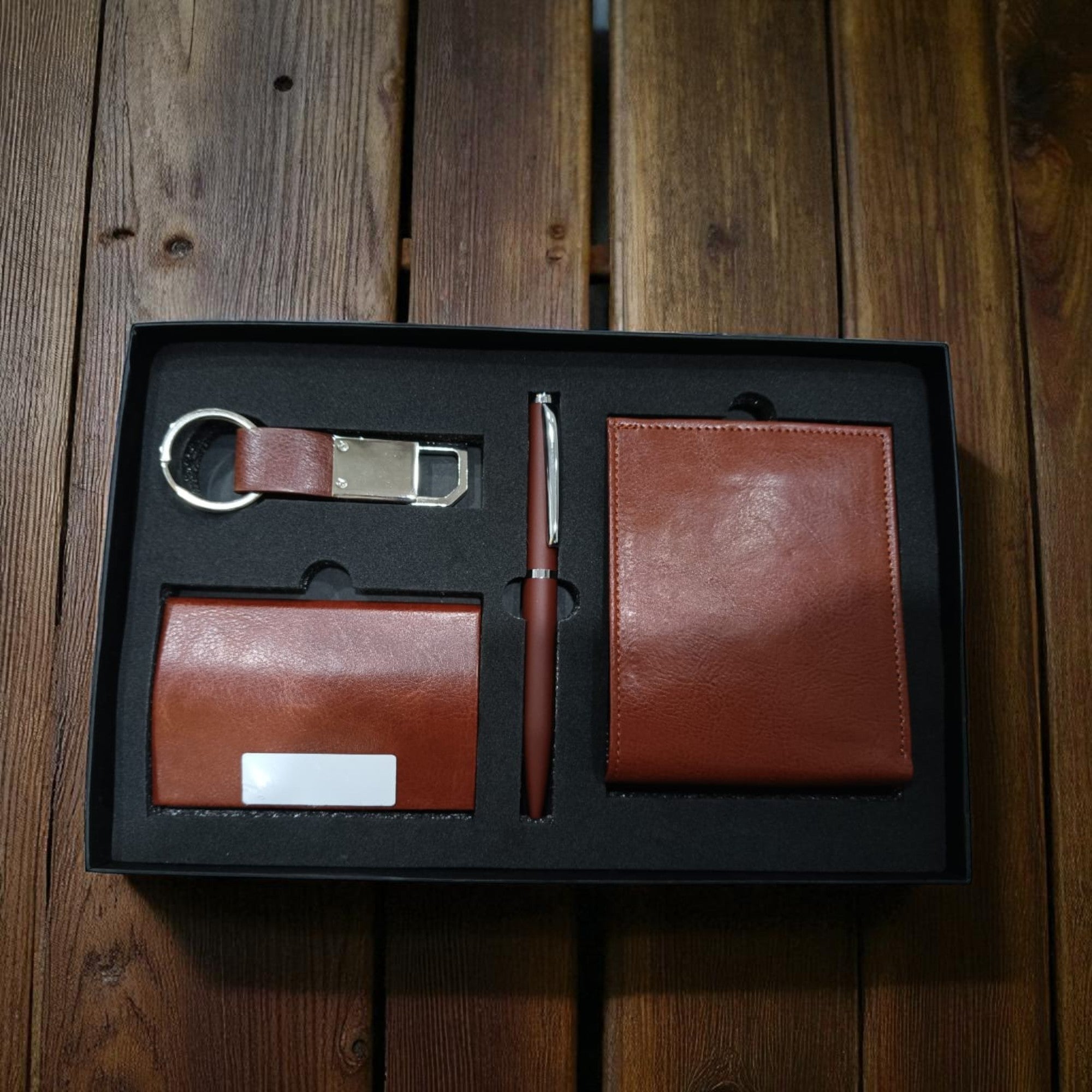 Shayona Premium 4-in-1 Executive Gift Set – Wallet , Pen, Card Holder & Keychain – Luxury Corporate Gift Hamper