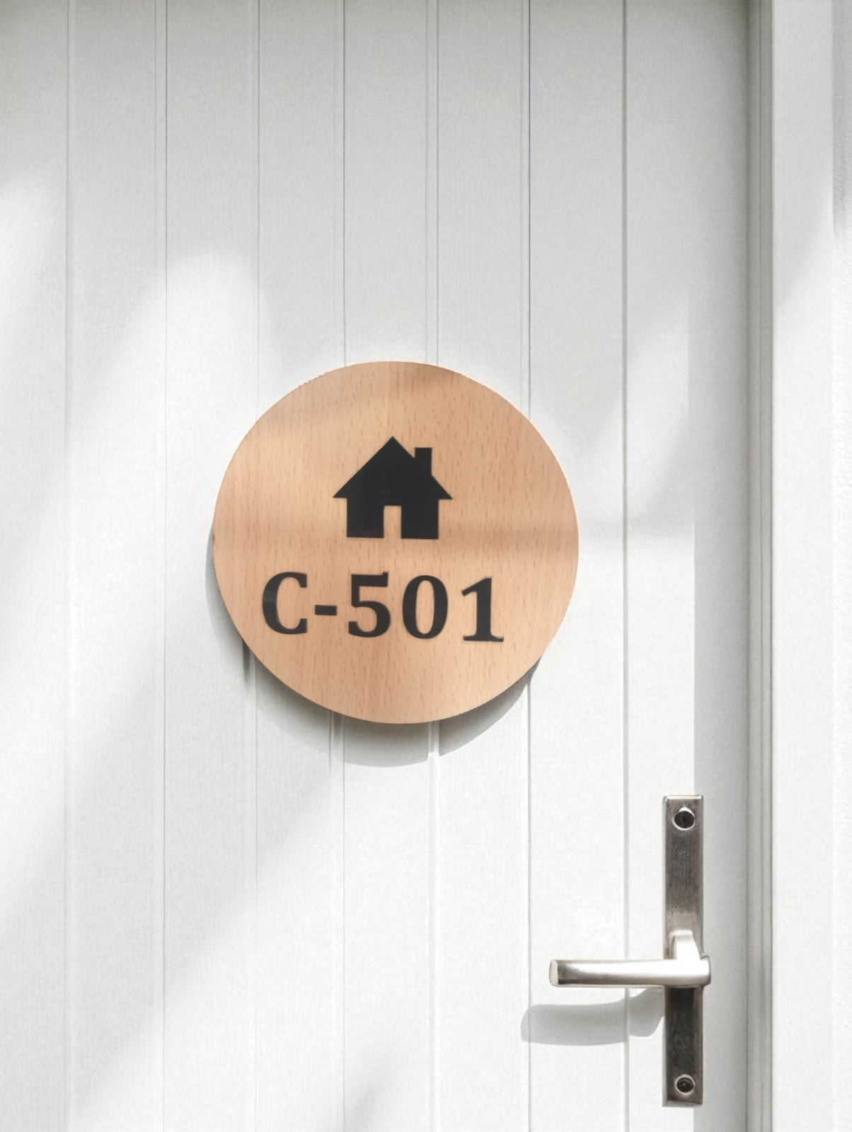 Shayona Gift Shop Round Wooden House Number Plate